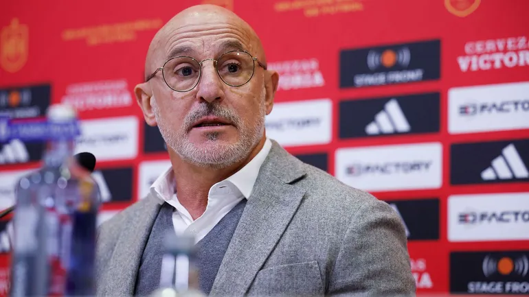 Luis de la Fuente sobre Joan García, Pubill, Eric, Pedri, Gavi, Lamine, Víctor Muñoz, Huijsen, Le Normand, Carvajal, Morata, Remiro, el portero titular...