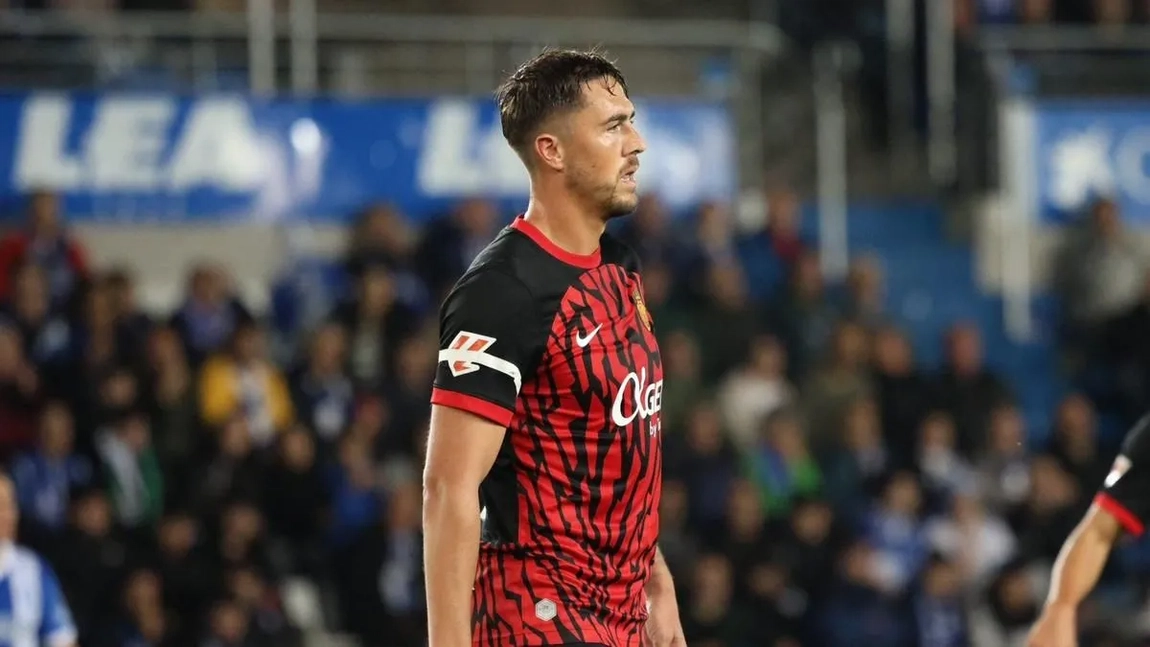Raíllo avanza en su recuperación y apunta al arranque liguero ante el Barcelona