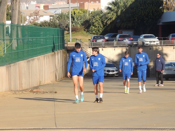 Noticia: Luka Romero entrena con el Almería sin ser oficializado su fichaje Imagen de la noticia: Luka Romero entrena con el Almería sin ser oficializado su fichaje