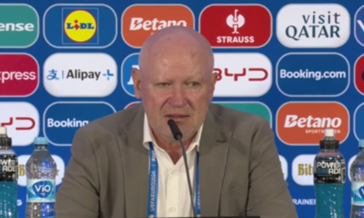 Hasek habla sobre, Barak, Schick, Hranac, Chytil, Chory y Coufal