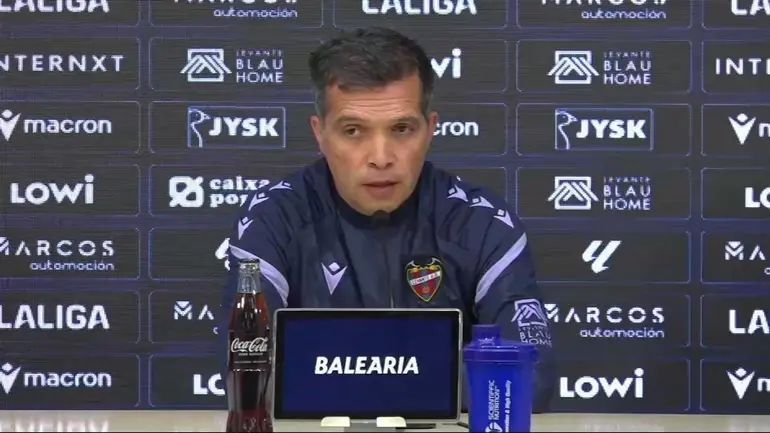 Luis Castro sobre Carlos Espí, Dela, Iván Romero, Raghouber, Etta Eyong y los penaltis