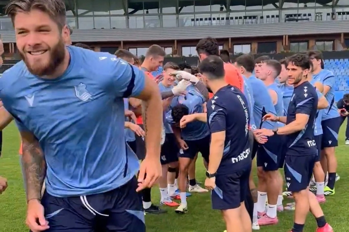 Guedes y Caleta-Car se estrenan en los entrenamientos de la Real Sociedad y Óskarsson se recupera