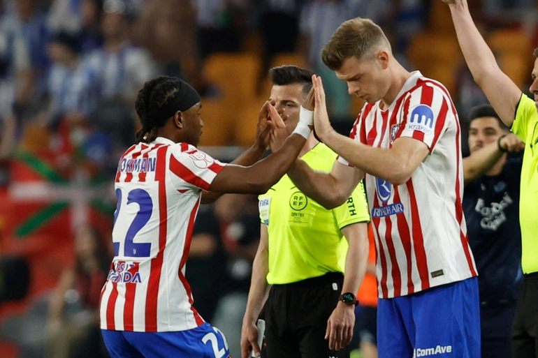 Parte médico oficial y tiempo de baja de Lookman y Alexander Sorloth