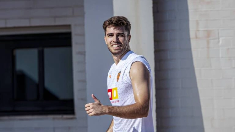 Noticia: Alberto Marí rebaja la euforia sobre sobre su vuelta: "Cuando tenga buenas sensaciones llegará el momento de volver" Imagen de la noticia: Alberto Marí rebaja la euforia sobre sobre su vuelta: "Cuando tenga buenas sensaciones llegará el momento de volver"