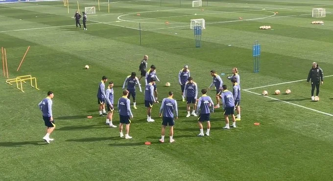 Portada de Entrenamiento del Atlético de cara al Barcelona, con Nico, y con dos ausencias
