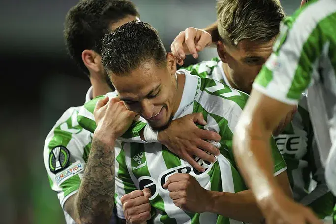 Noticia: Resumen del Betis, semis de Conference vs Fiorentina - Apuntes Fantasy a La Liga Imagen de la noticia: Resumen del Betis, semis de Conference vs Fiorentina - Apuntes Fantasy a La Liga