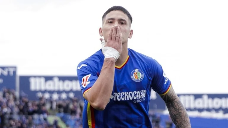 El Getafe cierra el fichaje de Satriano hasta 2030 por 6 millones de euros