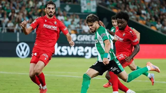Portada de Triunfo del Betis con goles de Abde y el Cucho - Jornada 7 La Liga