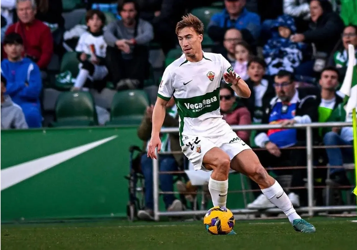 Portada de Oficial: Alineación del Elche con Affengruber - Jornada 10 La Liga