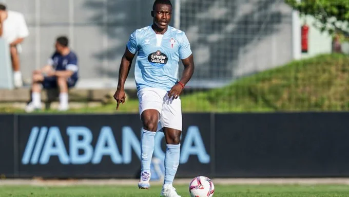 Portada de Oficial: Convocatoria del Celta frente a la Real Sociedad, con Aidoo