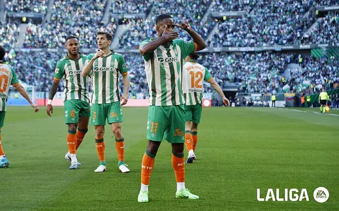 Bakambu con gol en el empate del Betis - Jornada 25 Liga Fantasy