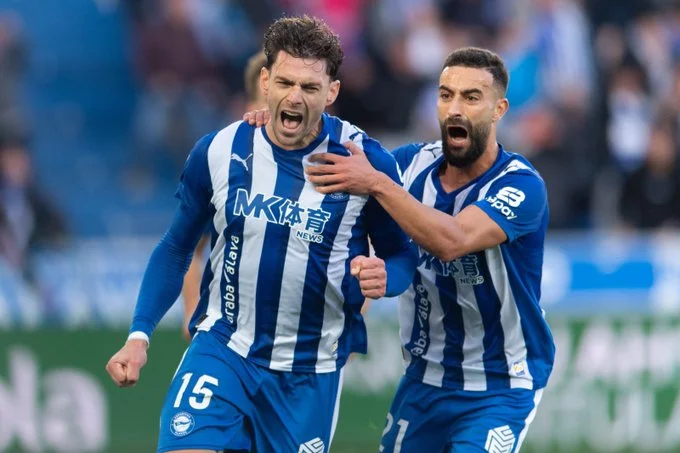 Portada de Boyé marca de penal y el Alavés gana el derbi de la Jornada 15 - Liga Fantasy