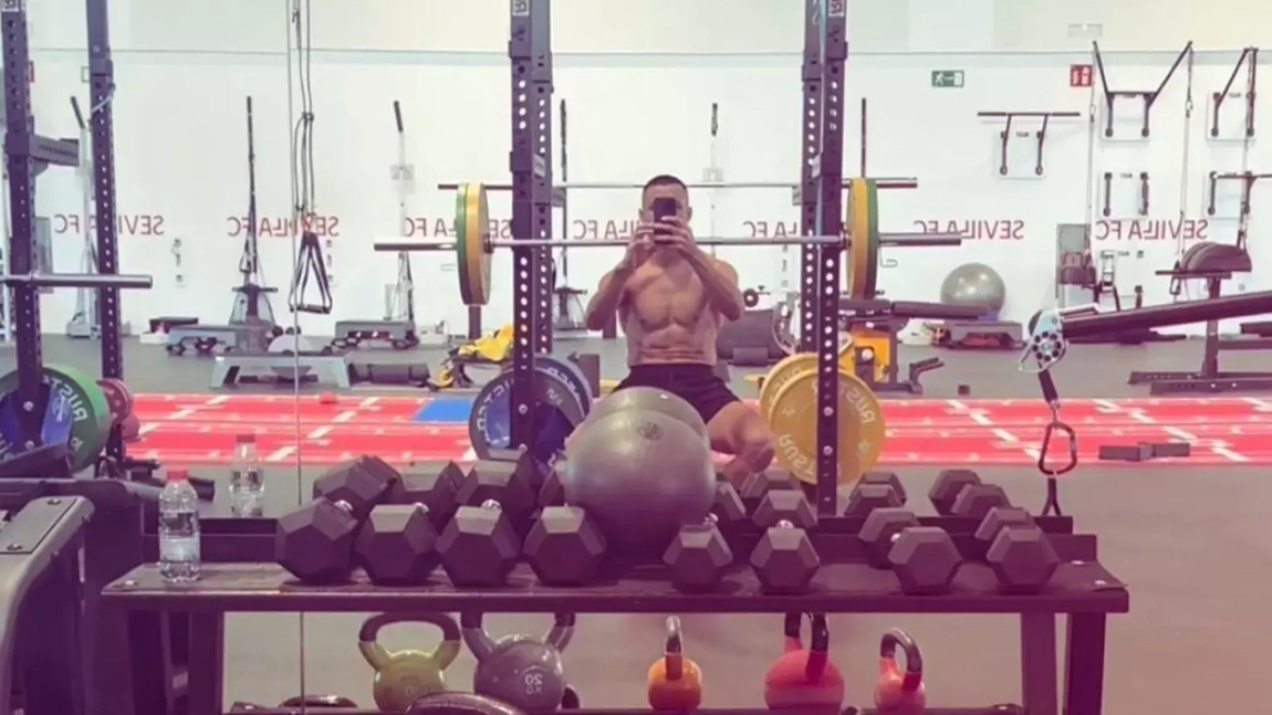 Portada de Sevilla: Alexis Sánchez manda mensaje desde el gimnasio