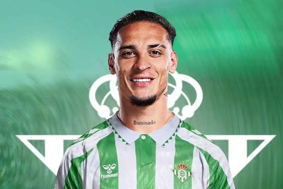 Portada de Oficial: Antony y el Betis oficializan su romance