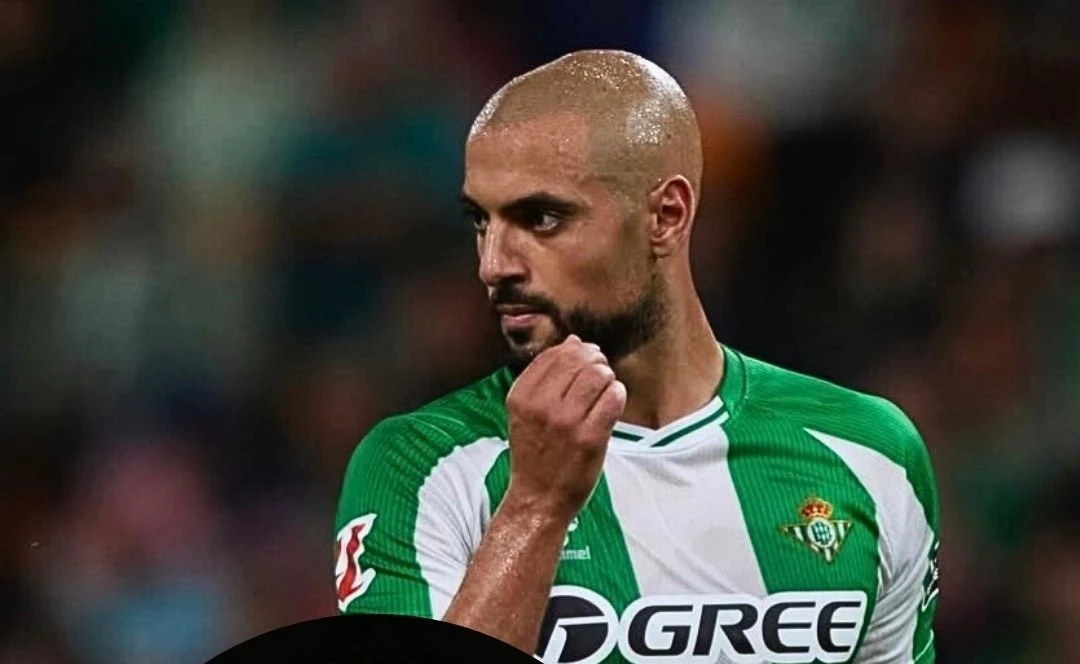 Oficial: Amrabat anda con problemas físicos en la Copa África
