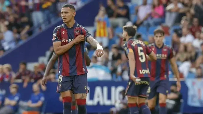 Baja la alarma física con Arriaga y Tunde, valoración del entrenador del Levante
