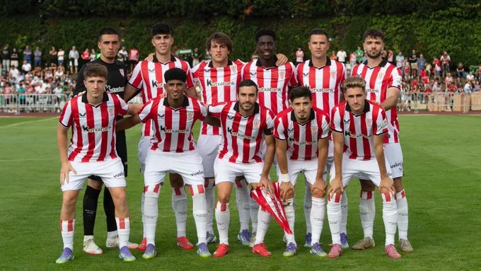 Portada de El Athletic Club pierde nuevamente en pretemporada, ahora ante el Racing