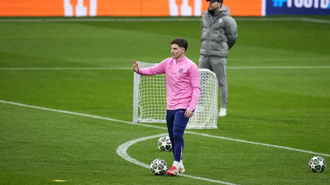 Portada de Simeone ensaya, y deja titulares evidentes de cara al Valladolid