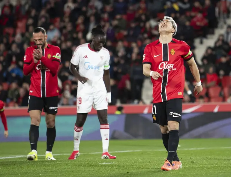 ¡Alarma Jan Virgili! Apunta a suplente ante el Valencia y Asano sería titular