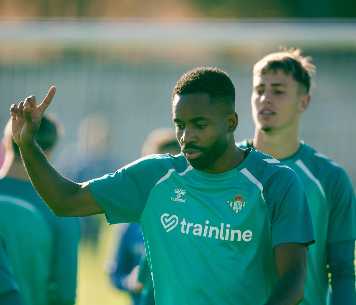 Portada de El Betis suma dos regresos, pero valora una duda en ataque