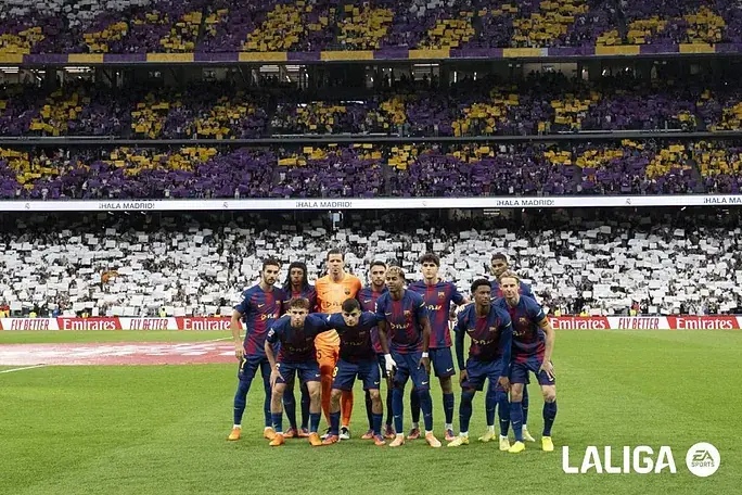 Portada de Derrota del Barcelona ante el Real Madrid, expulsión a Pedri - La Liga Fantasy