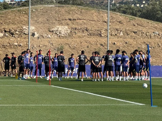 Portada de El Atlético acelera, con los fichajes de protagonistas