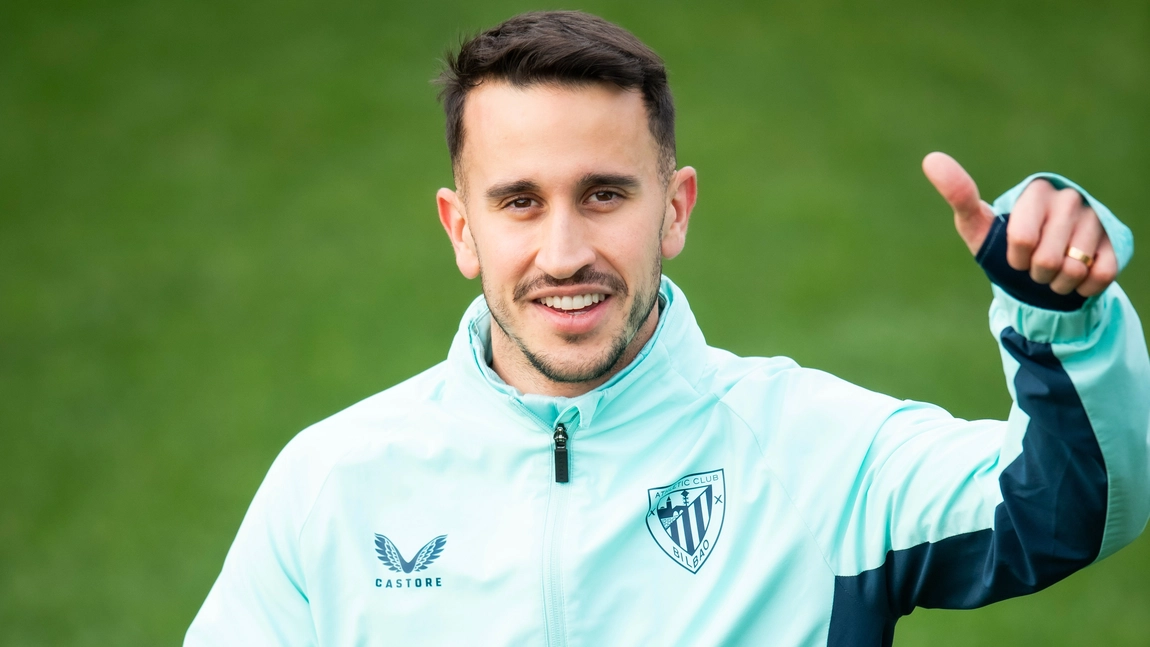 Portada de Berenguer y Berchiche entrenan independientes con el Mallorca a la vista