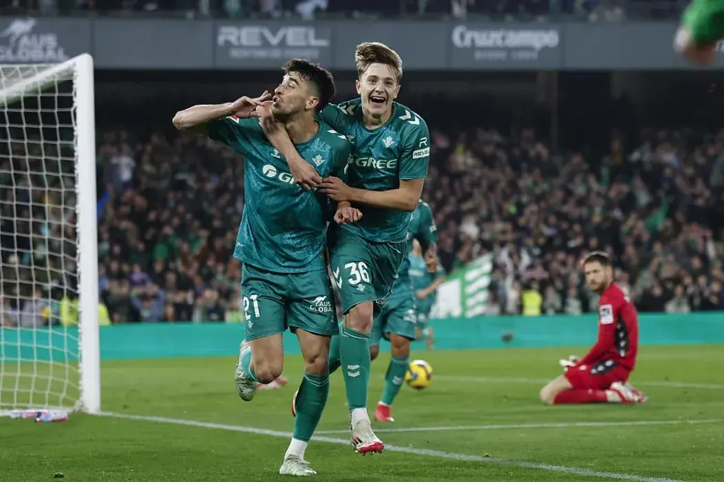 Portada de Apuntes Fantasy del Betis tras ganar a la Real Sociedad, recomendaciones