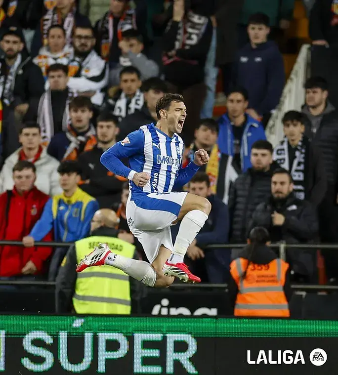 Dos goles de Boyé no evitan la derrota del Alavés - Jornada 27 Liga Fantasy