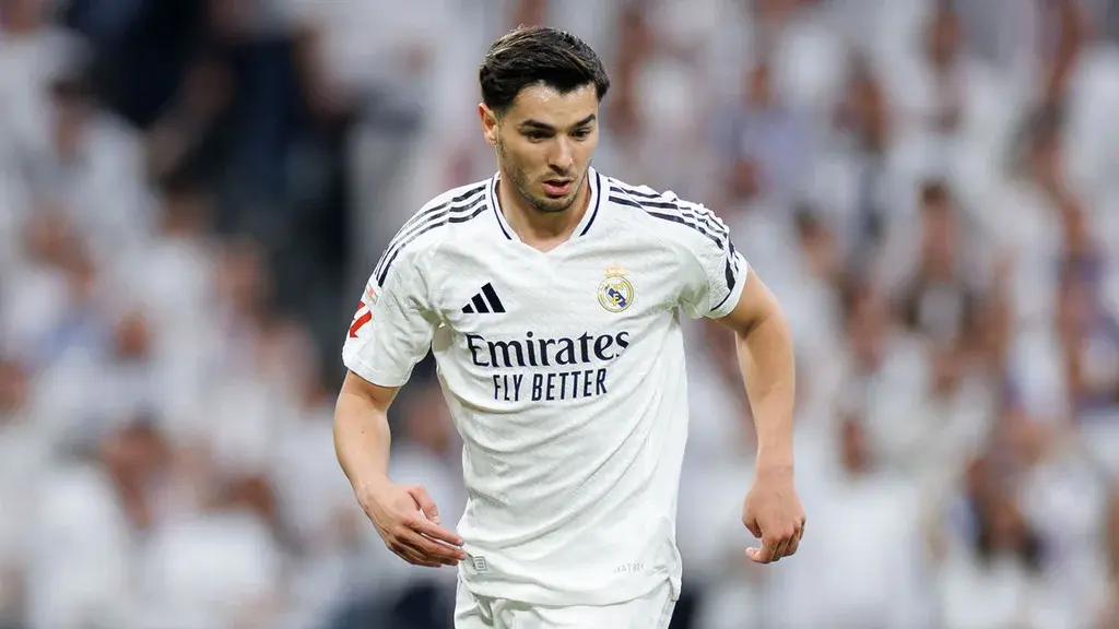 Portada de Brahim, otro más fuera del Real Madrid, que anda como mal dominó