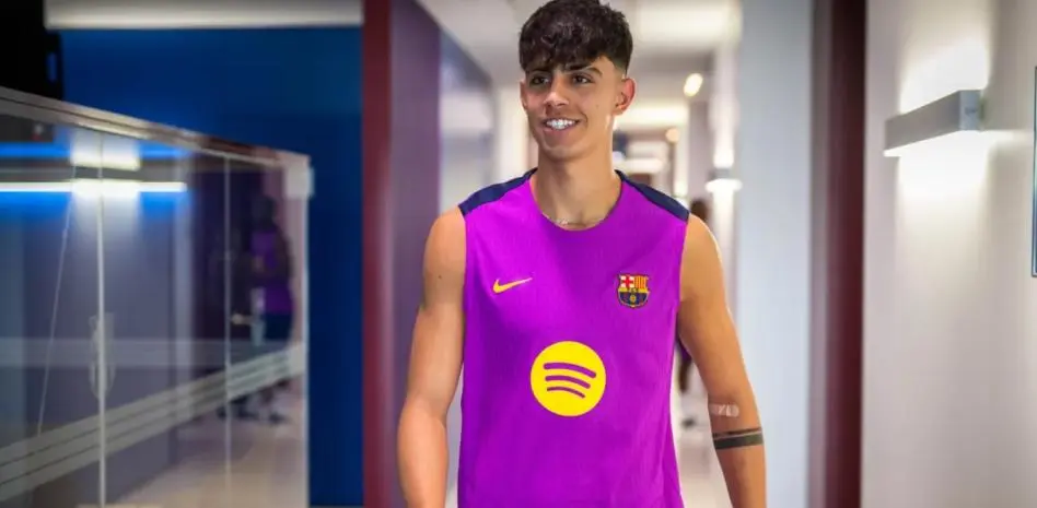 Portada de Marc Bernal se baja de la España Sub-21, alivio para el Barcelona