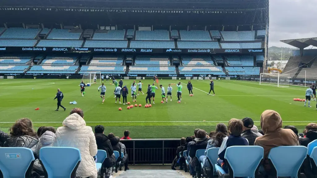 Portada de Oficial: El Celta busca portero, nada claro con Borja e Ilaix