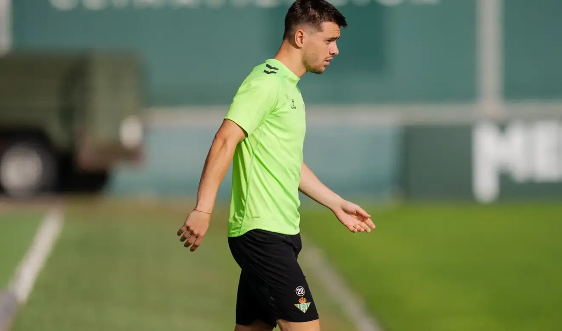 Imagen de la noticia: Dos bajas en el entrenamiento, la portería se aclara para la Jornada 22 de La Liga