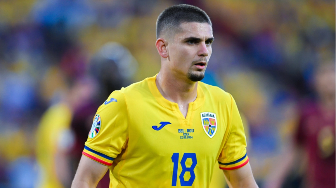 Noticia: El Sevilla explora alternativas tras la salida de Sergio Ramos: Ojean a Răzvan Marin del Cagliari Imagen de la noticia: El Sevilla explora alternativas tras la salida de Sergio Ramos: Ojean a Răzvan Marin del Cagliari