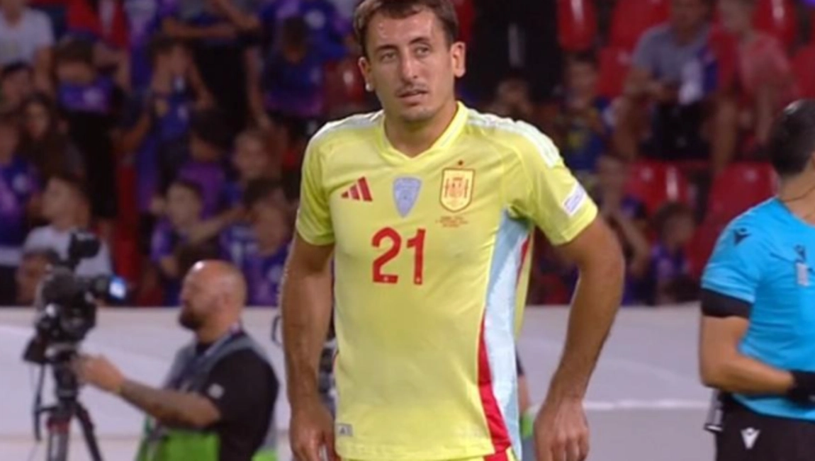 Noticia: Oyarzabal acabó lesionado el partido de España vs Serbia Imagen de la noticia: Oyarzabal acabó lesionado el partido de España vs Serbia
