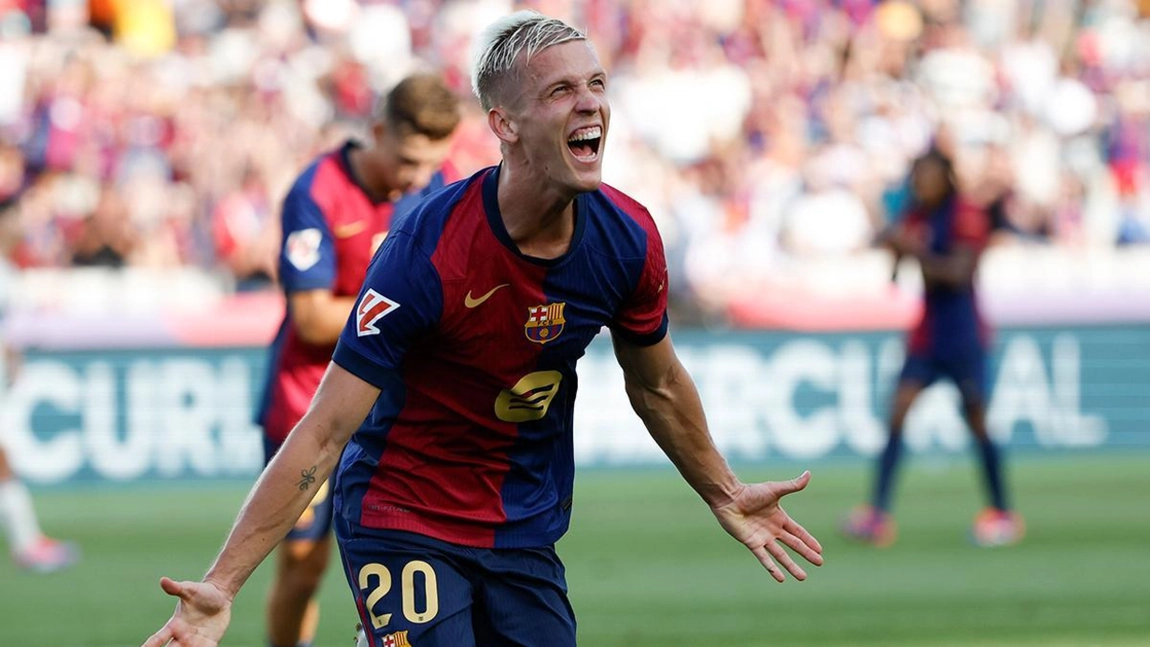 Portada de Tranquilidad en el Barça: Dani Olmo solo sufre un golpe en la rodilla, sin lesión