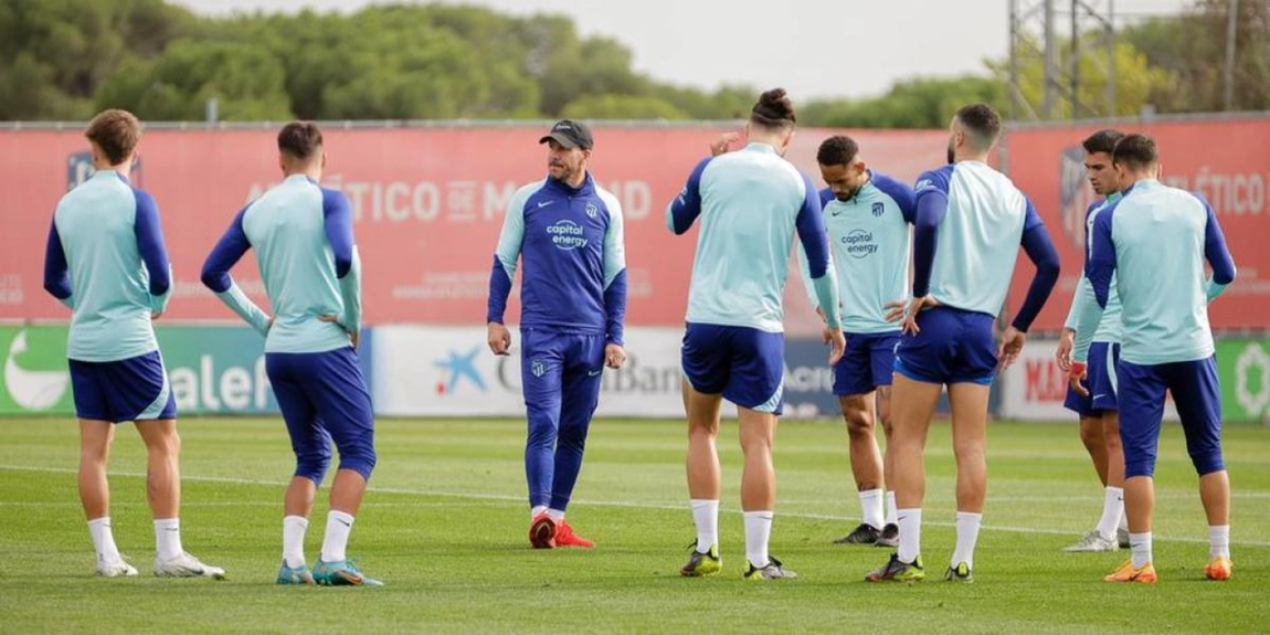 Portada de Simeone ensaya un once en el entrenamiento esperando aún que se unan todos los internacionales