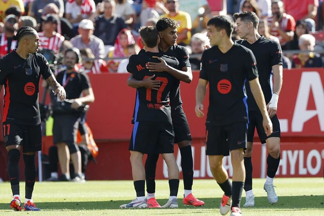 El Barcelona castiga al Girona en Montilivi
