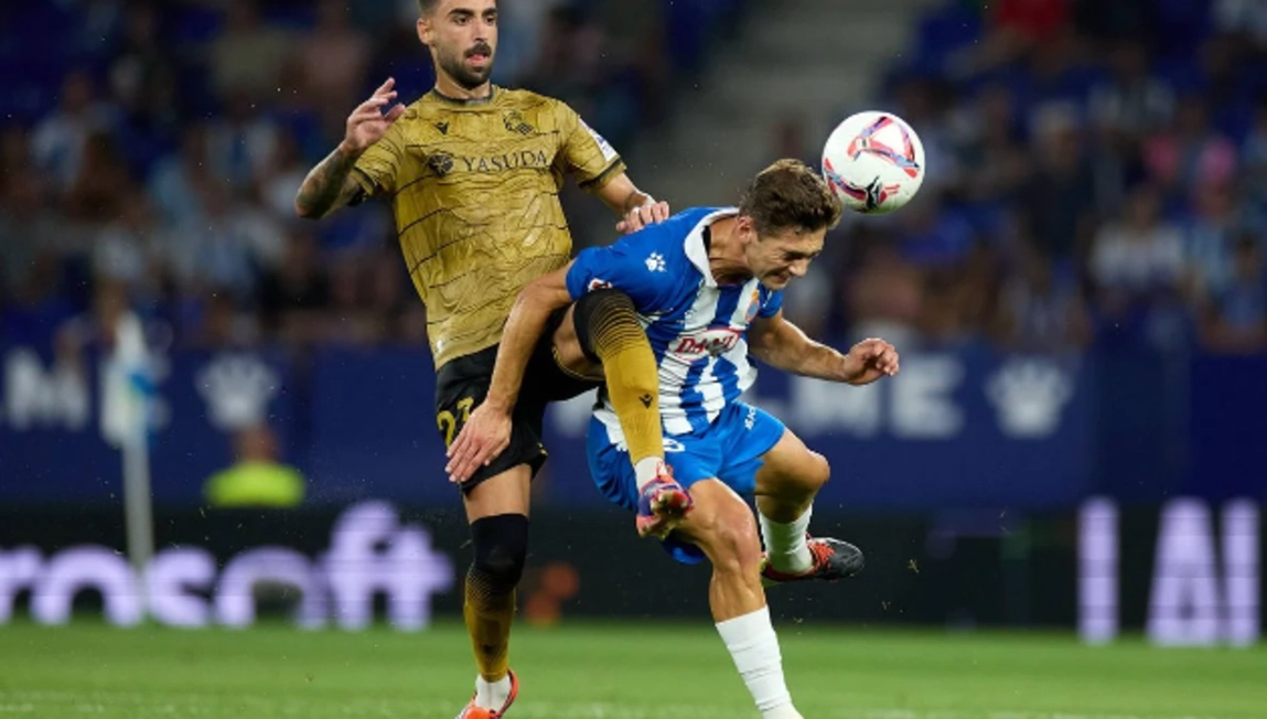 Brais Méndez y Javi López llegan para el partido contra Niza