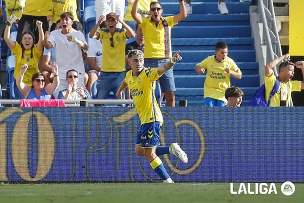 Portada de Lo Celso y Moleiro marcan en empate de Betis y Las Palmas
