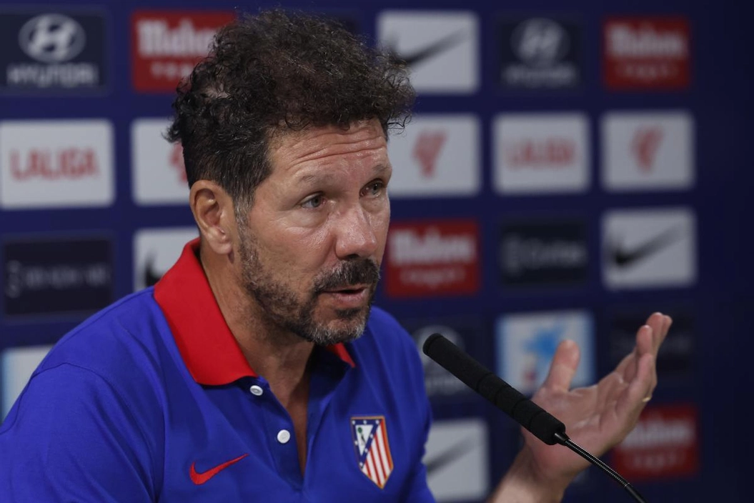 Portada de Rueda de prensa del Cholo para el Derbi