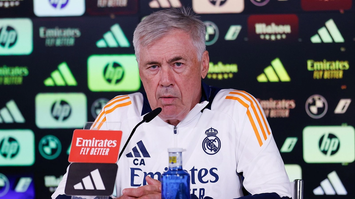 Portada de Rueda de prensa de Ancelotti antes del derbi