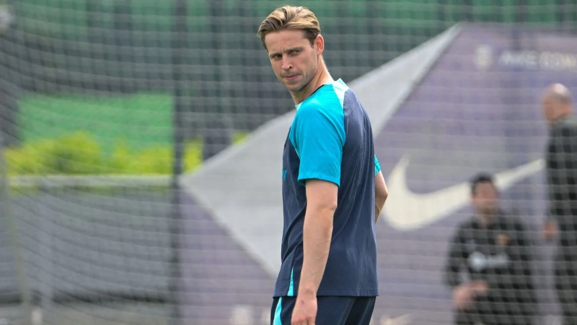 Portada de Frenkie de Jong desmiente y anuncia