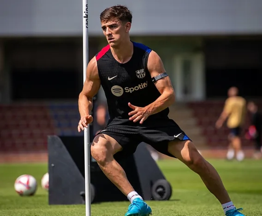 Noticia: Gavi jugó a tope en entrenamiento del Barcelona Imagen de la noticia: Gavi jugó a tope en entrenamiento del Barcelona