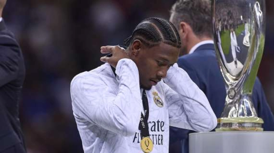 Alaba, su regreso vuelve a aplazarse a largo plazo