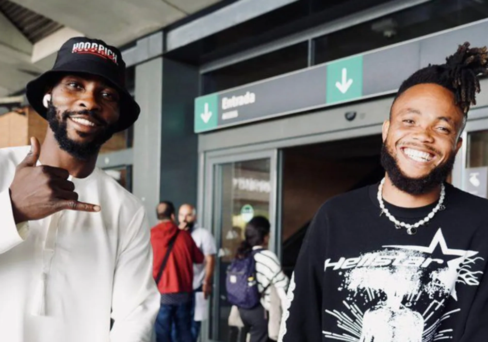 Iheanacho y Ejuke ya están finalmente en Sevilla