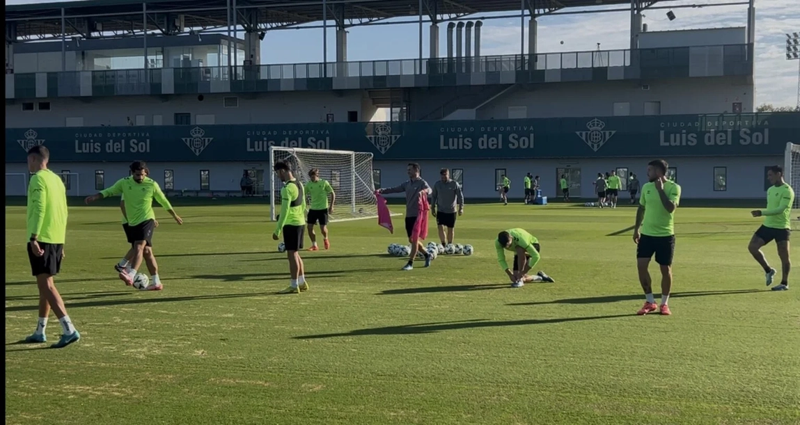 Portada de Llorente y Cardoso en entrenamiento del Betis