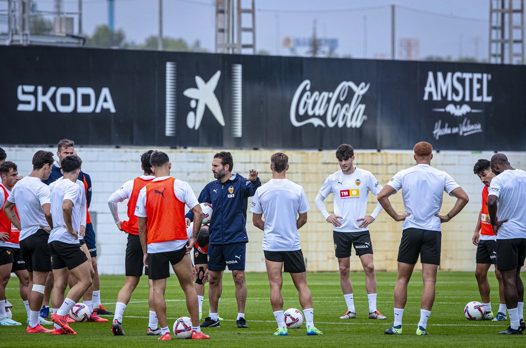 Portada de Baraja: Gayá está preparado para competir y ayudar