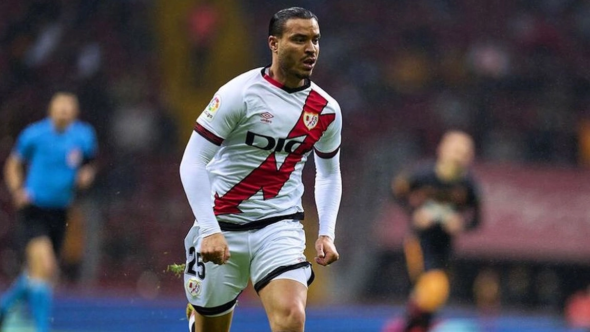 Portada de El Rayo golea en Copa, y hay fichas que pueden asumir en Liga