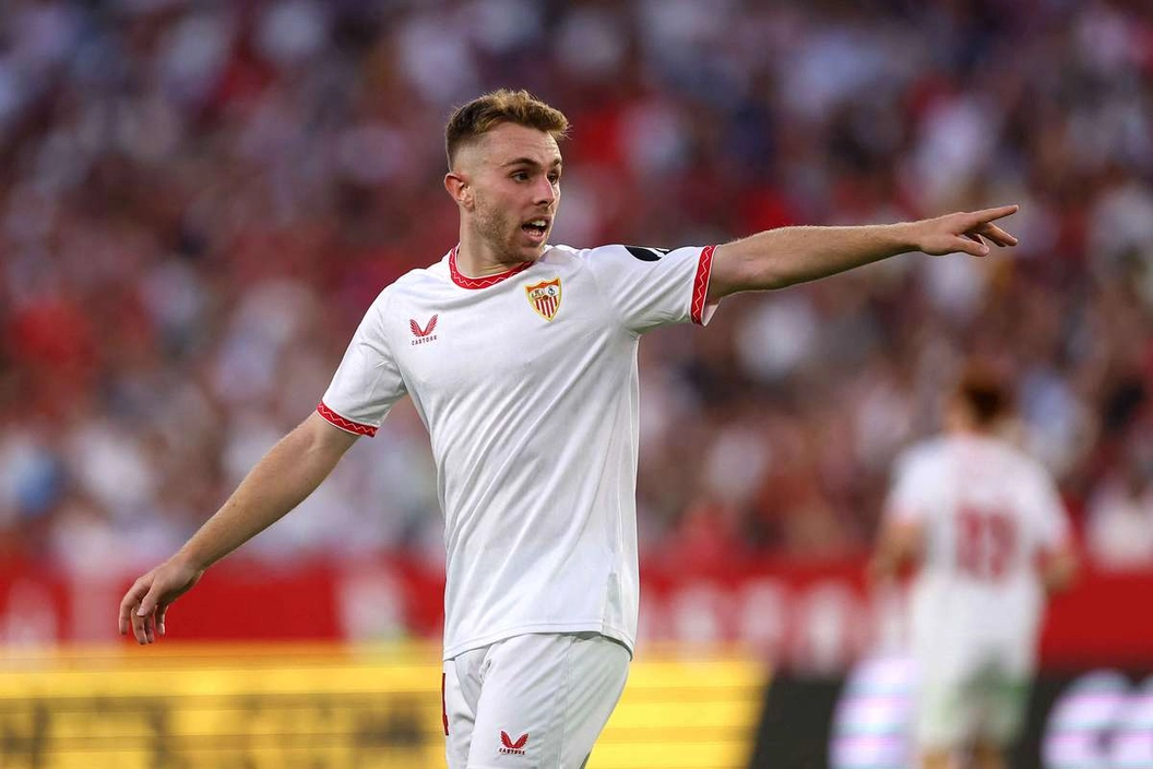 Portada de Peque se lesiona con el Sevilla en Copa del Rey
